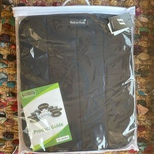 NWT Back On Track - Therapeutic No Bow Leg Wraps - Black
